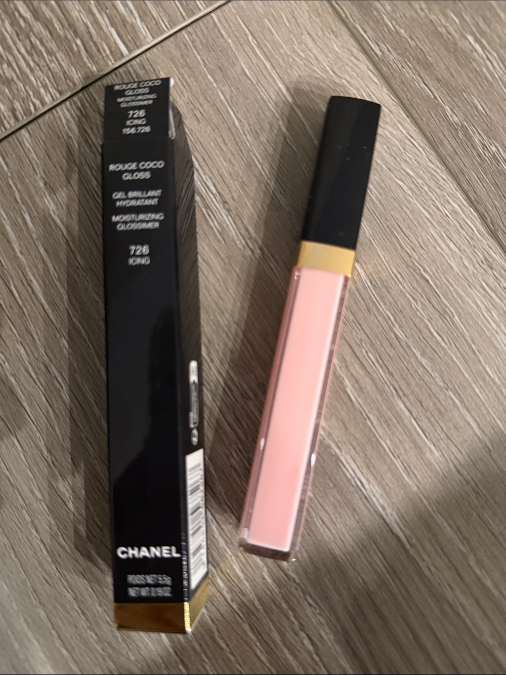 CHANEL Rouge Coco Gloss 726 Icing - New - Picture 3 of 4